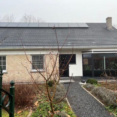 Afbraakwerken gevelsteen plaatsen isolatie afwerking Gevelbepleistering werf Engsbergen Willems gevelrenovatie 37.jpg